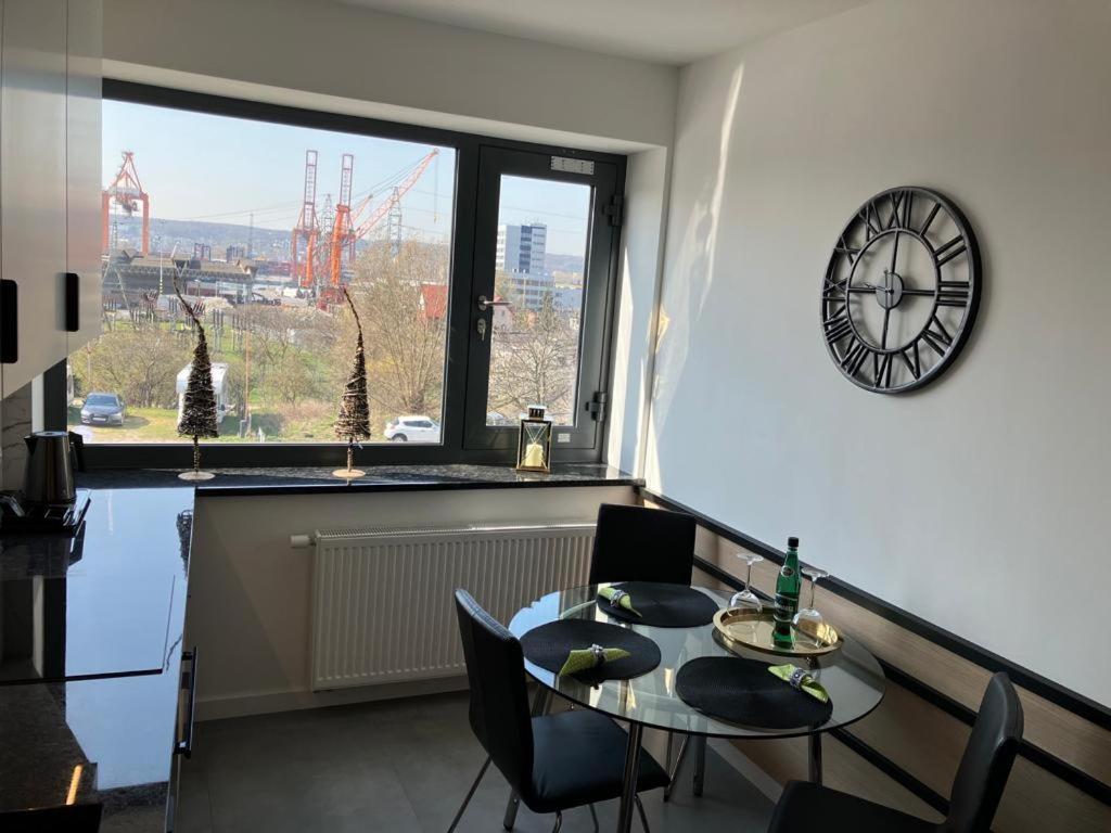 Apartport Nowoczesne Apartamenty グディニャ エクステリア 写真
