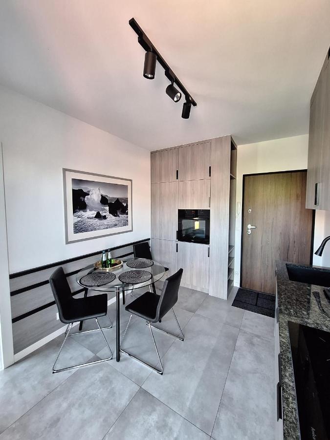 Apartport Nowoczesne Apartamenty グディニャ エクステリア 写真